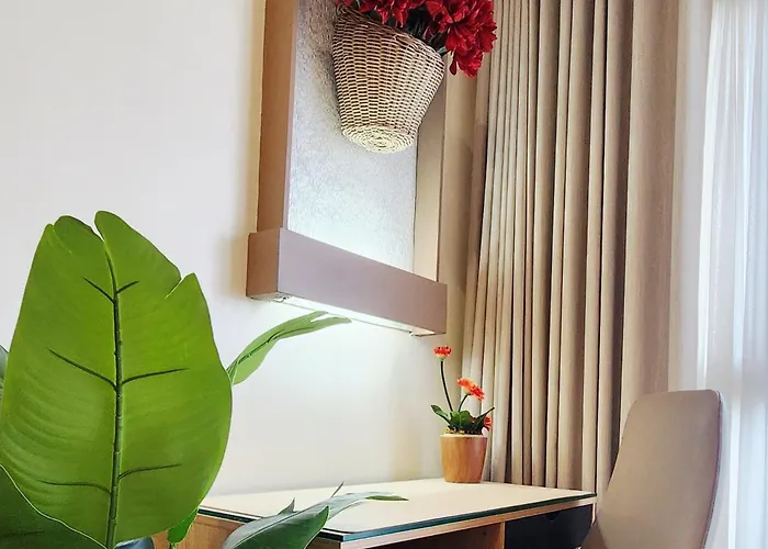 29c Bgc Cozy Steps Away From Major Malls With Free Parking And Gym With Fast Wi-fi Apartment *